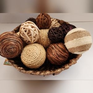 Rattan decorative balls and basket